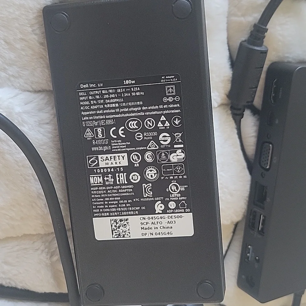 Dell Dock (Usb-C) with 180W AC Adapter
